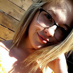 Meet your Posher, Anais